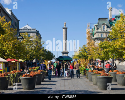 Place Jacques Cartier im Zentrum von Montreal ist ein guter Ort für Leben zu betrachten und die Suche nach restaurants Stockfoto