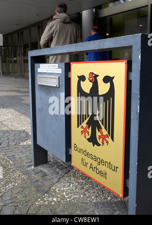 Behörden der Bundesanstalt für Zeichen arbeiten in Nürnberg Stockfoto