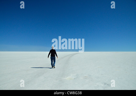 Salaar del Uyuni - größte Salz flach auf der Erde. Mehr als 10 000 quadratische Kilometer Bolivien, Südamerika. 50 % von Lithium in Welt Stockfoto