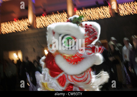 Hong Kong, chinesischer Drache Figur während des Karnevals Stockfoto