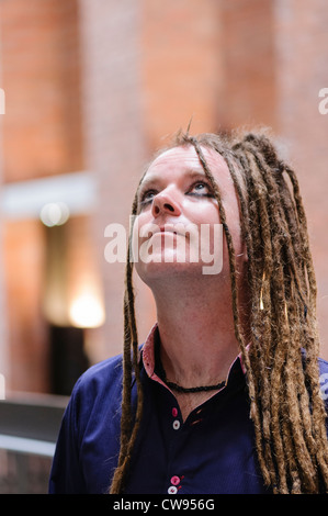 Duke Special (Peter Wilson) startet eine 5-Tage-Festival der nördlichen irischen musikalisches Talent im Metropolitan Arts Centre, Belfast. Stockfoto