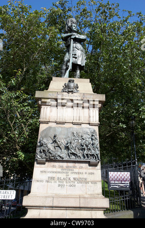 schwarze Uhr Boer Kriegerdenkmal auf dem Hügel Edinburgh Schottland Großbritannien Vereinigtes Königreich Stockfoto