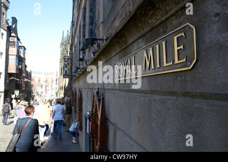 die royal Mile in der old Town von Edinburgh Schottland uk Großbritannien Stockfoto