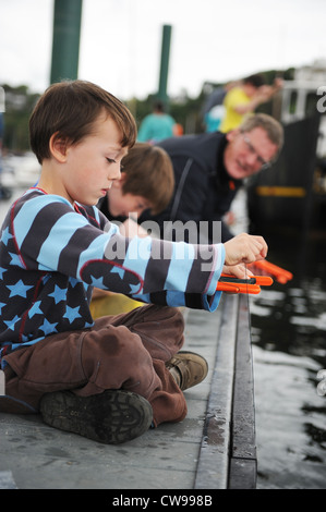 Krabben in Fowey Harbour in Cornwall, England, Vereinigtes Königreich Stockfoto