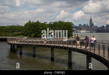 Hoboken, New Jersey - Ufergegend-Park über den Hudson River von New York City. Stockfoto