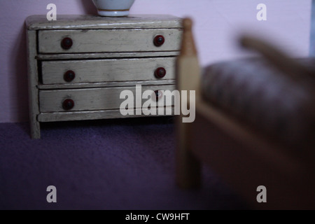 Puppen Haus Schlafzimmer. Stockfoto