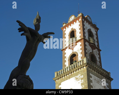 Plaque und Denkmal für Schriftsteller Lope de Vega in der Stadt Fuenteovejuna, wo seine berühmten Roman beruhte. Andalusien, Spanien Stockfoto