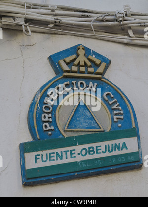 Plaque und Denkmal für Schriftsteller Lope de Vega in der Stadt Fuenteovejuna, wo seine berühmten Roman beruhte. Andalusien, Spanien Stockfoto