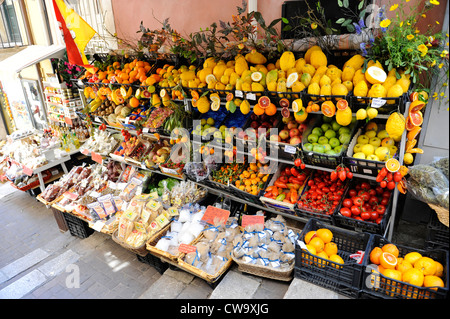 Obst Gemüse Stand Taormina Sizilien Mediterranean Sea Island Stockfoto