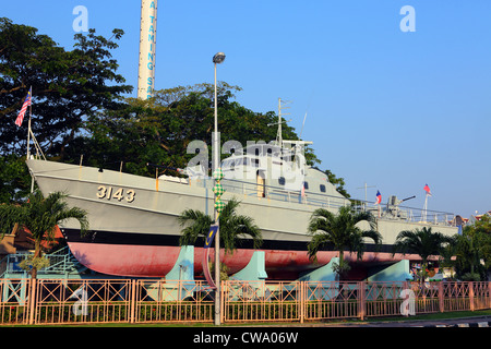 Marinebehälter auf dem Display in Melaka, Malaysia Stockfoto