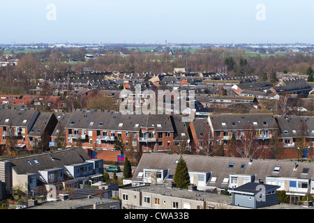 Vorort Vlaardingen, Niederlande vom 10. Stock des Appartmentgebäude - gesehen anzeigen, Delft und den Haag Stockfoto