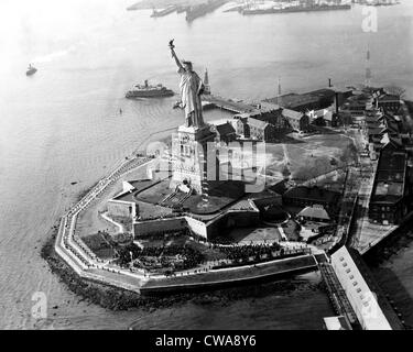 Die Statue von Liberty, Bedloe's Island, New York City, ca. 1936. Höflichkeit: CSU Archive/Everett Collection Stockfoto