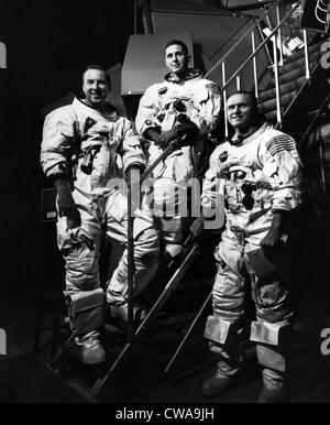 Die Besatzung der Apollo 8 Raumfahrzeug L-r: James A. Lovell Jr., William A. Anders, Frank Borman, 1968... Höflichkeit: CSU Archive / Stockfoto