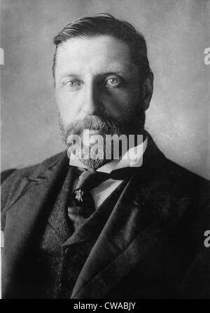H. Rider Haggard (1856 – 1925), britische Schriftstellerin der Abenteuergeschichten, bekannt für 'König Solomons Mines' und'sie'. Ca. 1920 Stockfoto