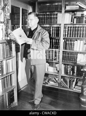 Erle Stanley Gardner, Basis 1889-1970, mehr als achtzig Romane auf seinen Rechtsanwalt-Detektiv-Charakter, Perry Mason. Ca. 1950. Stockfoto