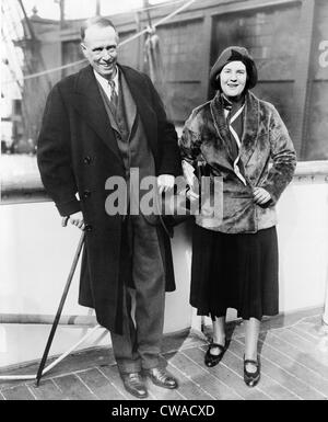 Sinclair Lewis, 1885-1951, der erste Amerikaner den Nobelpreis für Literatur, Segel mit seiner Frau von New York nach Stockfoto