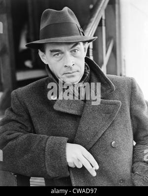 Erich Maria Remarque (1898-1970), deutscher Autor des größten WWI Romans, "All Quiet on the Western Front" kommt (1929), in Stockfoto