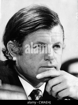 Senator Edward Kennedy, Vorsitz der Senat Gesundheit Unterausschuss, 21. Februar 1973, Höflichkeit: CSU Archive/Everett Collection Stockfoto