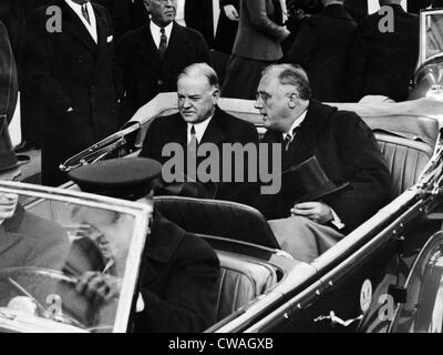 Ehemaligen Präsidenten Herbert Hoover und gewählter Präsident Franklin D. Roosevelt, als sie das Weiße Haus auf dem Weg in der Hauptstadt zu verlassen Stockfoto