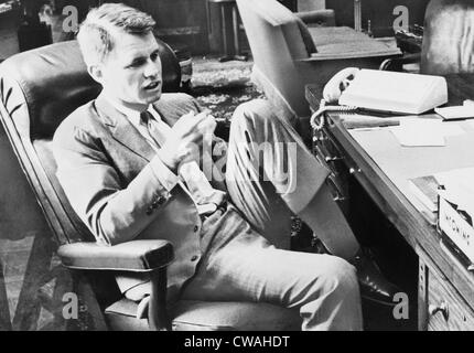 Attorney General Robert F. Kennedy im Juni 1961, nachdem er 600 Bundesrepublik Marshalls in Südstaaten zum Schutz entsandt hatte Stockfoto