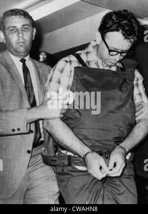 James Earl Ray, Mörder von Dr. Martin Luther King Jr., welche in seine Zelle Sheriff William Morris, bei seiner Ankunft in Stockfoto