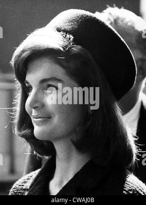 Jacqueline Kennedy, tritt der Präsident in Gruß äthiopischen Kaiser Haile Selassie an der Union Station in Washington DC. Oktober Stockfoto