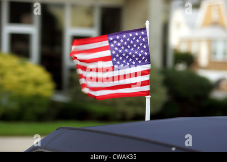 Symbolfoto, Nationalflagge der Vereinigten Staaten auf ein Auto Stockfoto