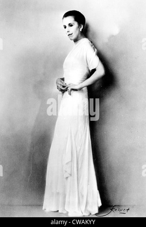 Karen Blixen, aka Isak Dinesen, 1930er Jahre. Höflichkeit: CSU Archive / Everett Collection Stockfoto