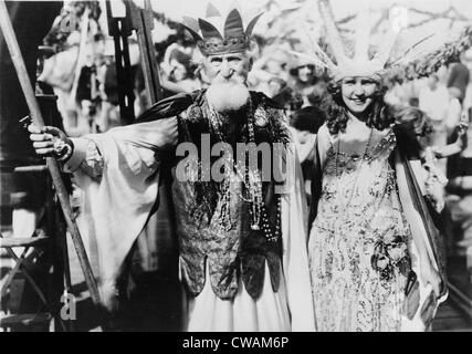 Margaret Gorman, die erste Miss America am Atlantic City Karneval, mit Hudson Maxim, der Sprengstoff-Ingenieur, erfand Stockfoto