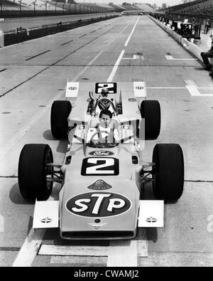 Mario Andretti in seinem Rennwagen, 1969. Höflichkeit: CSU Archive/Everett Collection Stockfoto