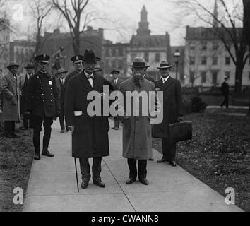 Secretary Of The Interior, Albert B. Fall und Öl Executive Edward Doheny in Washington im Jahre 1926. Die beiden wurden im Juli angeklagt. Stockfoto