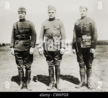 Major Theodore Roosevelt Jr. mit zwei anderen Soldaten, Lt. C.R. Holmes und Sgt. J.A. Murphy im ersten Weltkrieg. Er würde auch Stockfoto