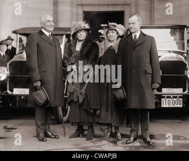 Gewählter Präsident und Frau Harding, mit Vice Präsident und Mrs Coolidge, an der Union Station, bei ihrer Ankunft für die Stockfoto