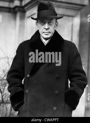 Russischer Komponist und Pianist Sergei Rachmaninoff (1873-1943), c. 1932... Höflichkeit: CSU Archive / Everett Collection Stockfoto