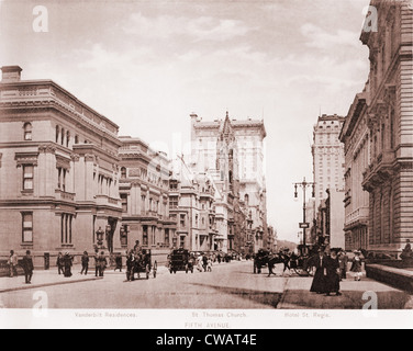 Vanderbilt Wohnungen, St. Thomaskirche und Hotel St. Regis auf der New Yorker Fifth Avenue im Jahr 1900. Stockfoto