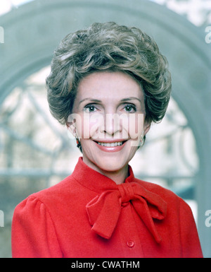 Offizielles Porträt von First Lady Nancy Reagan. 1. Februar 1983. Stockfoto