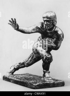 Heisman Trophy-Gedächtnispreis, vergeben jährlich zu den herausragendsten US-College-Football-Spieler, ca. 1970er Jahre, Höflichkeit: Stockfoto