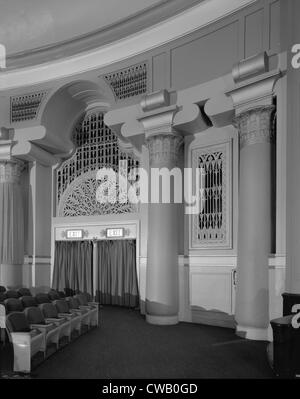 Kinos, die ägyptischen Theater, Interieur und Ausfahrten, 157 Bala Avenue, Bala Cynwyd, Pennsylvania, circa 1994. Stockfoto