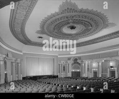 Kinos, dem ägyptischen Theater, Auditorium, 157 Bala Avenue, Bala Cynwyd, Pennsylvania, circa 1994. Stockfoto