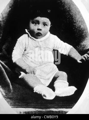 Adolf Hitler als Baby, Foto von j.f. Klinger Brauna, Österreich, 1890 Stockfoto