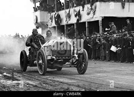 Racing. Vanderbilt Cup Autorennen, w.k. Vanderbilt Jr. "Mercedes" auf dem richtigen Weg. 24. Oktober 1908 Stockfoto