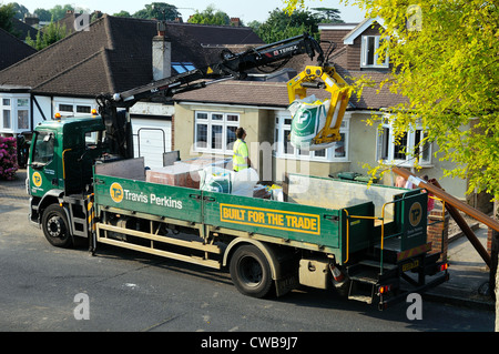 Travis Perkins LKW liefern Baustoffe Stockfoto