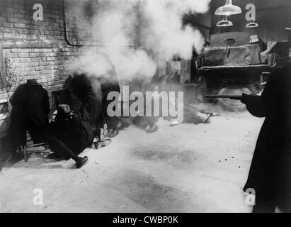 Re-Inszenierung des Valentinstag-Massakers von Cormans 1967 Film, THE ST. VALENTINE'S DAY MASSACRE. Stockfoto