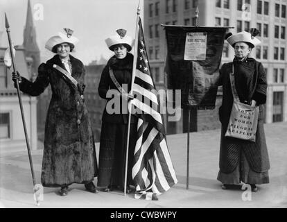 Die Wanderung Wahlen 1912 von Manhattan nach Albany war inszeniert, um Aufmerksamkeit auf die Ausgabe von das Frauenwahlrecht zu bringen. Die Veranstalter Stockfoto
