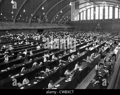 FBI Kriminaltechnik gebaut eine Fingerabdruck Archiv größer als ein Fußballfeld in der Gegend von Washington D.C. Bundesrepublik Armory. Ca. Stockfoto