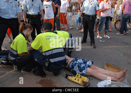 Spanien, Mallorca, bewusstlosen Mann am Ballermann Stockfoto