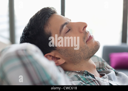 Nahaufnahme eines Mannes schlafen Stockfoto