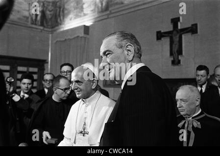 Präsident Lyndon b. Johnson im Vatikan mit Papst Paul VI. 23. Dezember 1967. Stockfoto