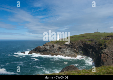 Trevose Head Leuchtturm im Sommer Sonne, in der Nähe von Padstow, North Cornwall Stockfoto