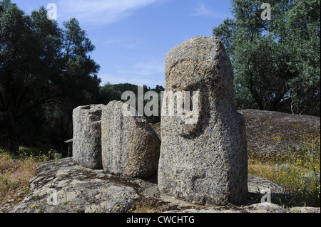 Prehistorc Ausgrabung von Filitosa, Menhir Filitosa VI, Korsika, Frankreich Stockfoto